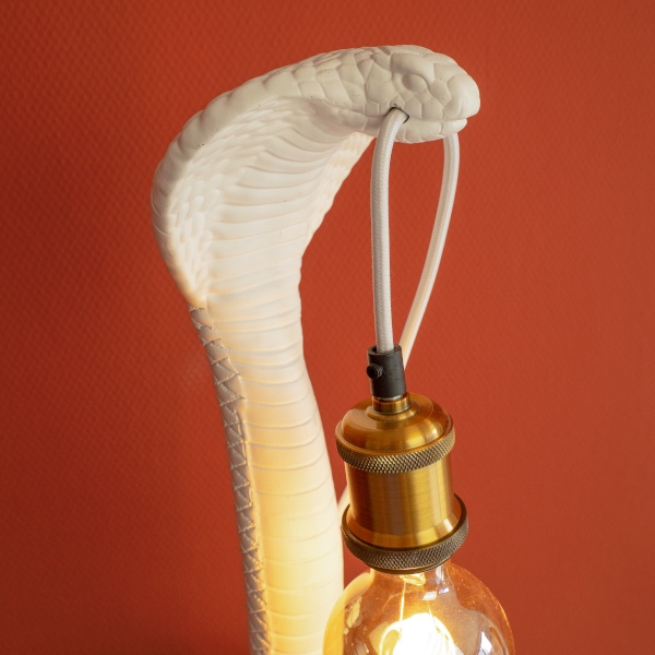 lampe-a-poser-cleo-majdeltier-pro (2) lampe a poser cleo majdeltier pro 2