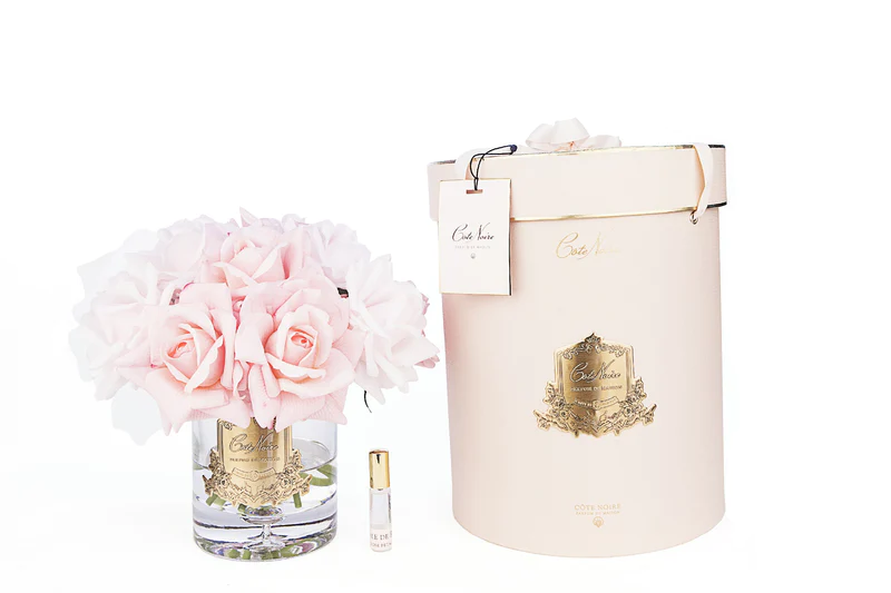 LTW06-GrandBouquet-MixedPinks_pinkboxwithgold_800x LTW06 GrandBouquet
