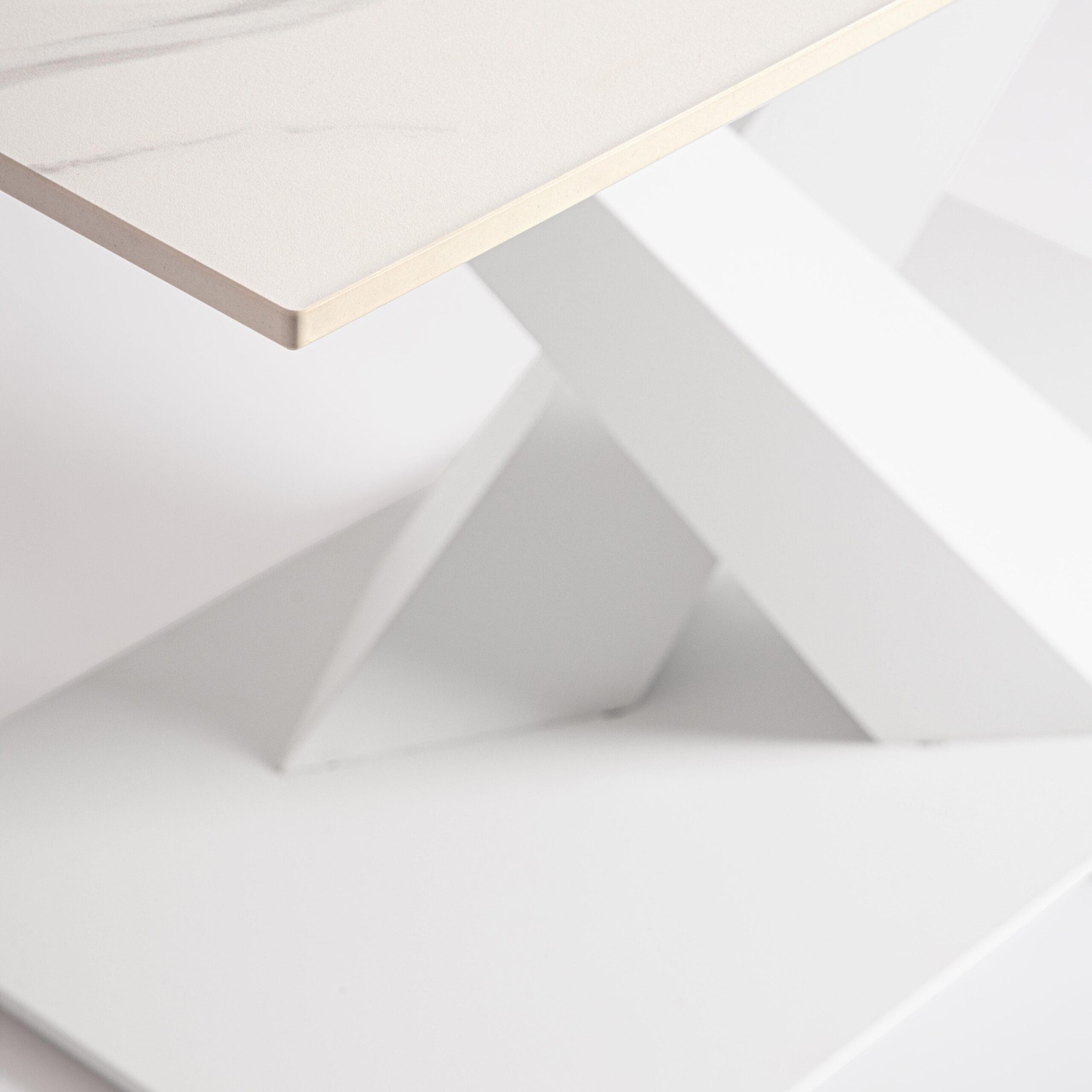 table ceramique blanche table ceramique blanche scaled