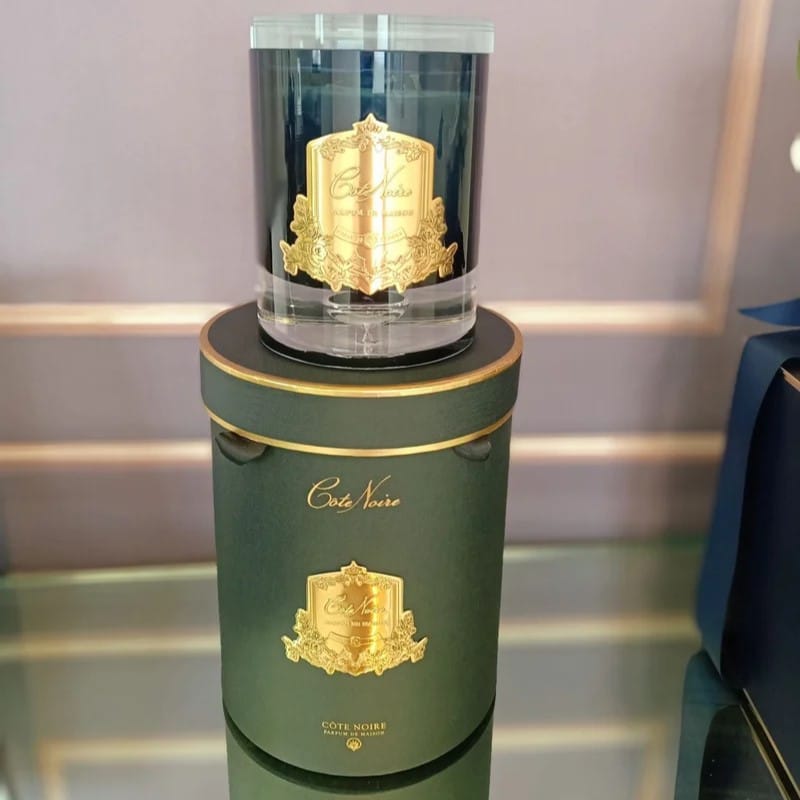 LargeLuxuryCandlePinkChampagne_800x.webp