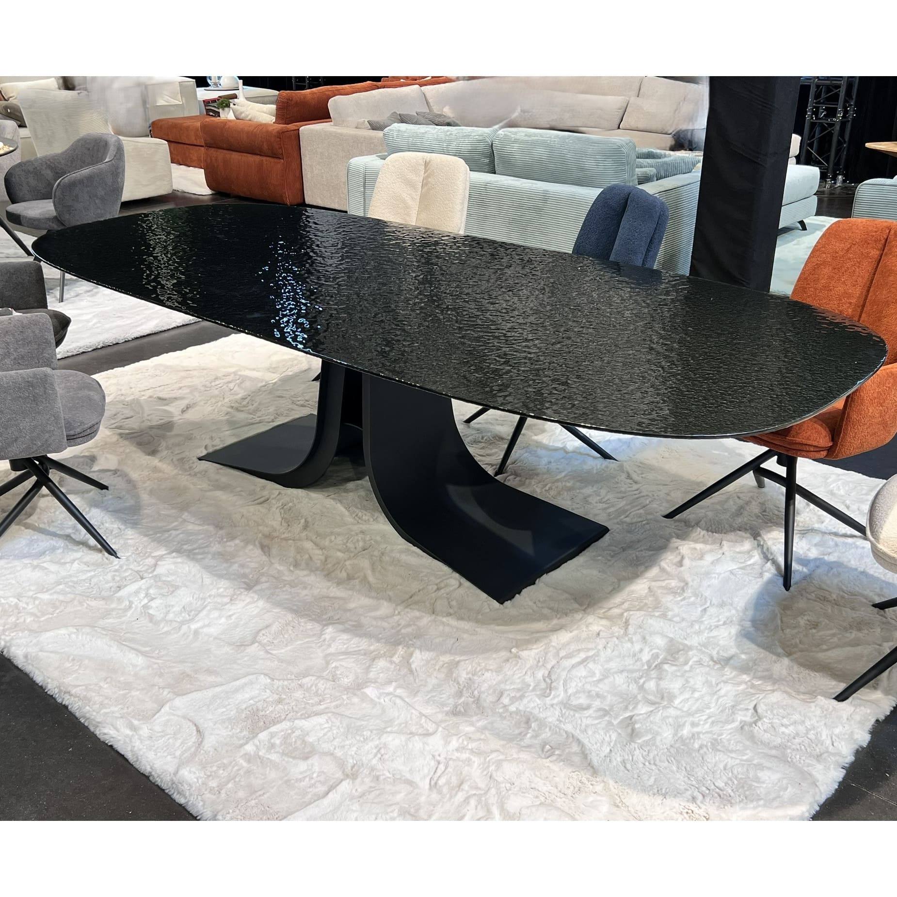 Table-Vogue-en-verre-trempé-effet-martelé-waterglass-280cm-majdeltier-3 Table Vogue en verre trempe effet martele waterglass 280cm majdeltier 3