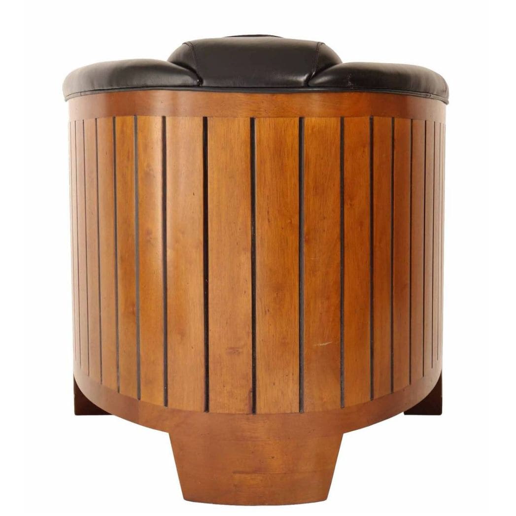 Fauteuil-Club-Canoë-Cuir-Noir - L'Élégance-Transatlantique-style-nautique-3 Fauteuil Club Canoë Cuir Noir - L'Élégance Transatlantique en Cuir et Bois