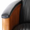 Fauteuil-Club-Canoë-Cuir-Noir - L'Élégance-Transatlantique-style-nautique-4 Fauteuil Club Canoë Cuir Noir - L'Élégance Transatlantique en Cuir et Bois