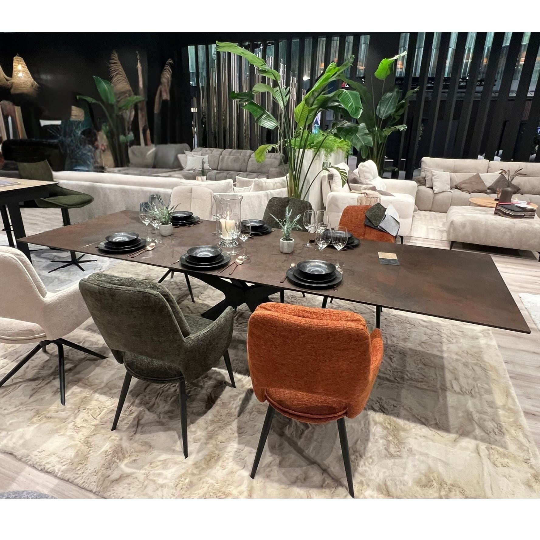 Table -Rectangulaire- Extensible -En -Céramique Hector-bronze-rouille-pied-central-étoile-majdeltier-7 (1) Table Rectangulaire Extensible En Ceramique Hector bronze rouille pied central etoile majdeltier 7 1