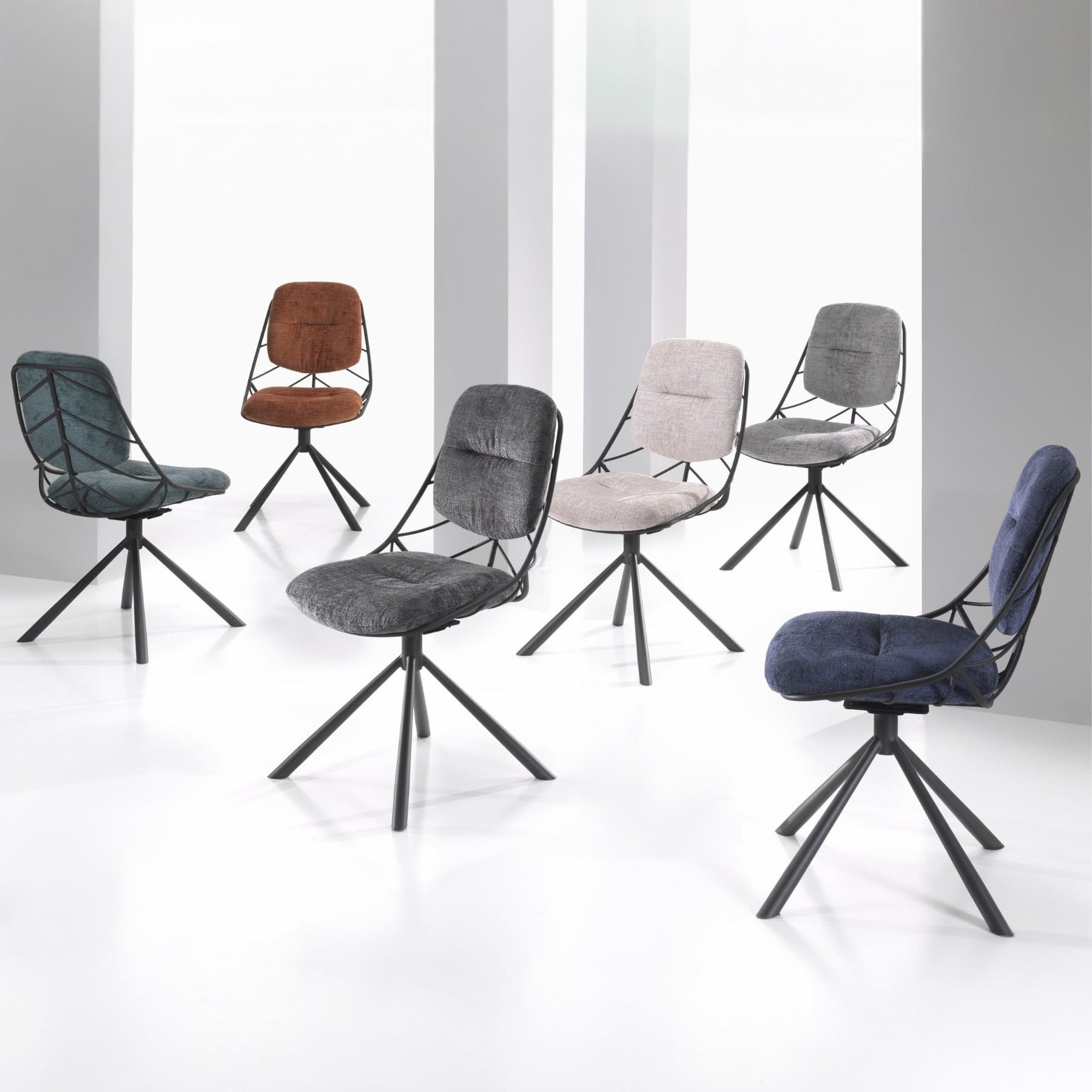 chaise-design-confortable-pivotante-tissu-lexi-pied-métal-pauline-majdeltier-6-2 chaise design confortable pivotante tissu lexi pied metal pauline majdeltier 6 2