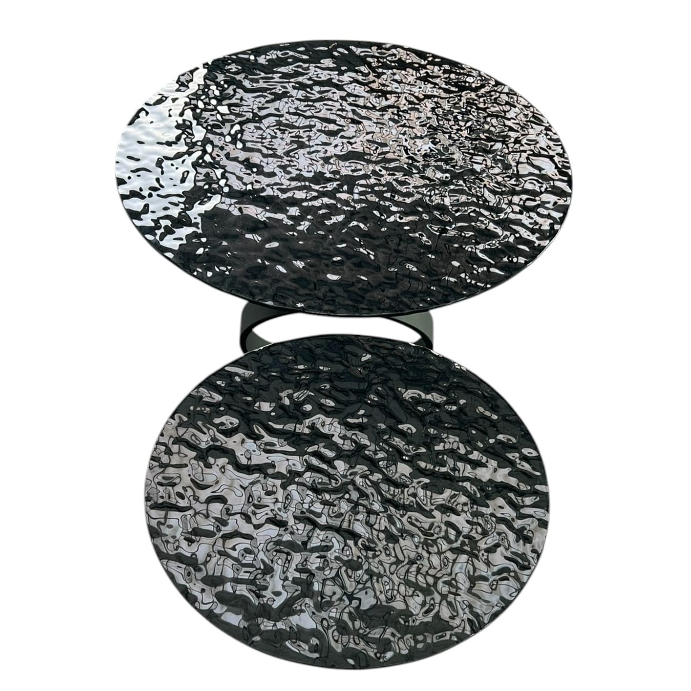 table-basse-ronde-pivotante-extensible-aqua-verre-noit-trempé-waterglass-majdeltier-10 table basse ronde pivotante extensible aqua verre noit trempe waterglass majdeltier 10