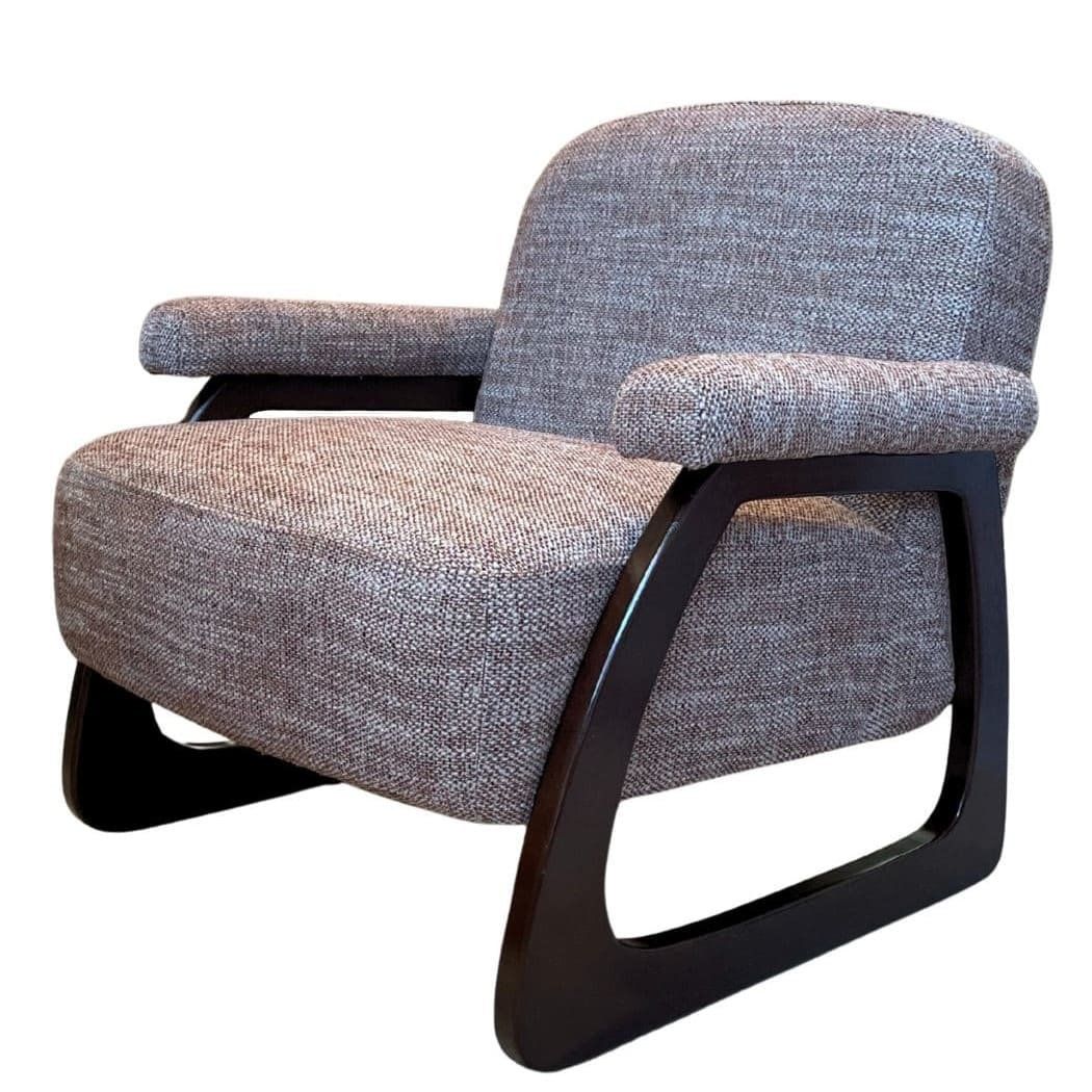 Fauteuil-arlo-piétement-bois-signature-majdeltier-6 (1) fauteuil arlo, fauteuil design avec un piétement signature