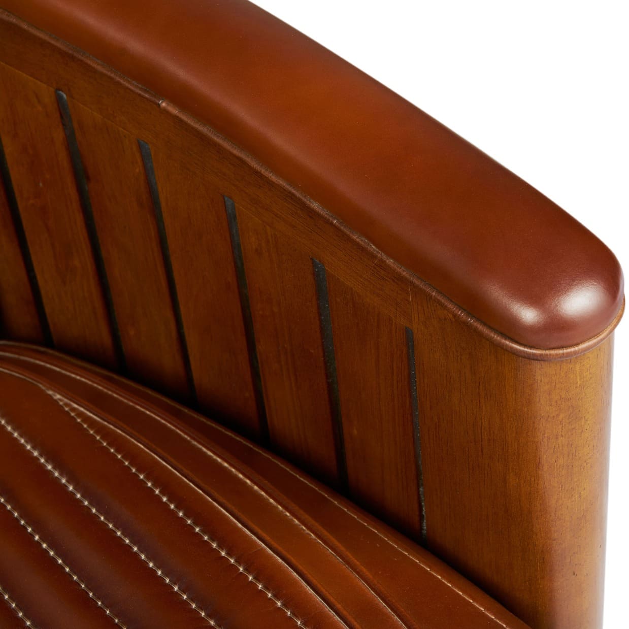 fauteuil_club_canoe_cuir_7 fauteuil club canoe cuir 7