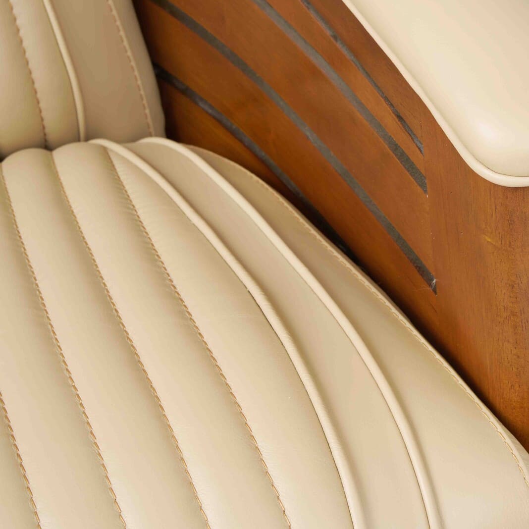 fauteuil_club_pirogue_cuir_beige_4 fauteuil club pirogue cuir beige 4