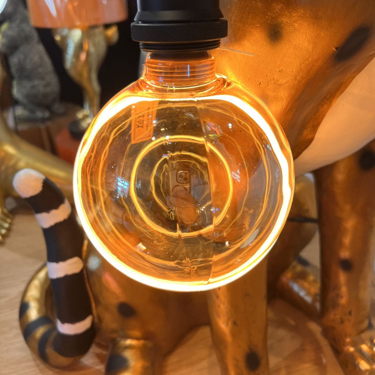 ampoule led decoration anneau saturne, blanc chaud, werns