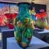 Vase Allegra en verre turquoise Art Nouveau fait main