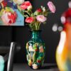 Vase Allegra en verre turquoise Art Nouveau fait main