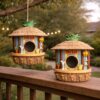 Nichoir à Oiseaux Tiki Bar - Une Cabane à Oiseaux Tropicale Pleine de Charme