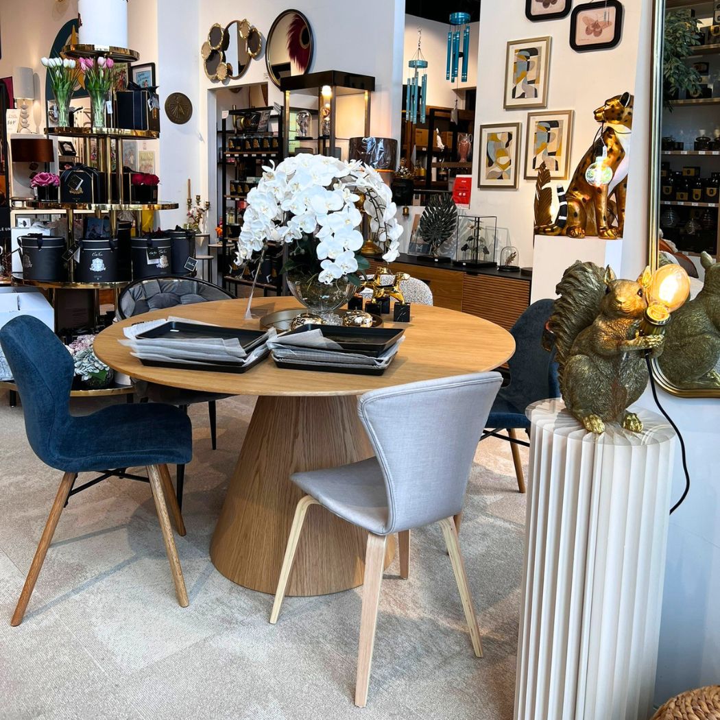 table ronde design, chene clair, coupe orchidees cote noire