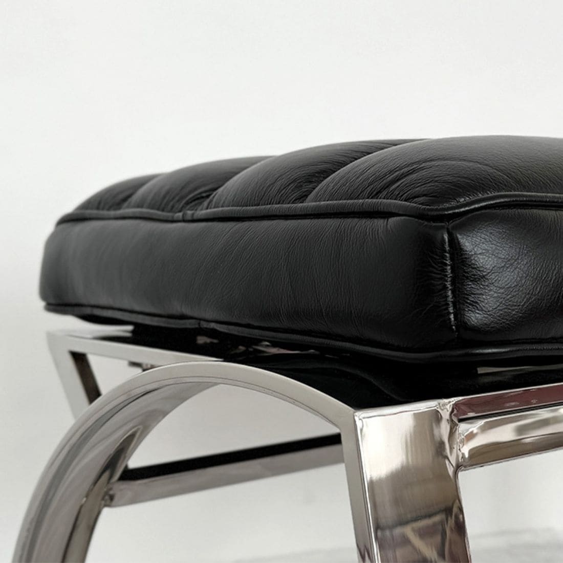 zoom-cuir-majdeltier zoom detail cuir noir