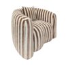 Fauteuil-Luxandra-Tissu-Rayures-Beige-&-Marron-arrondi-majdeltier-2 Fauteuil Luxandra rayé beige marron vue d'angle, lignes arrondies